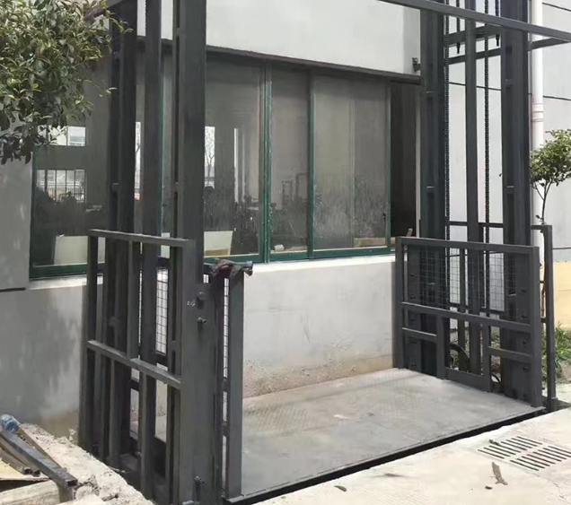 南宁导轨式施工升降机助力民生工程提速增效